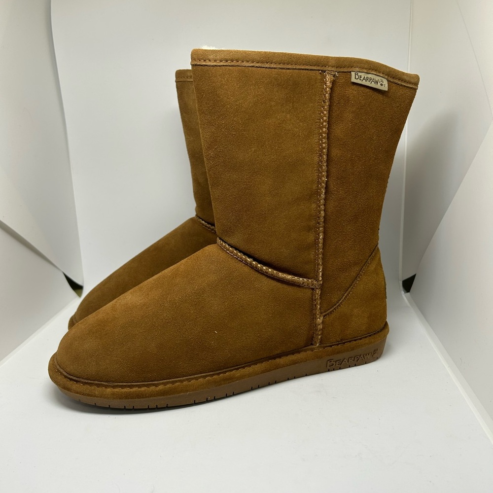 NWT Bearpaw Tan Suede Boots - Picture 3 of 11